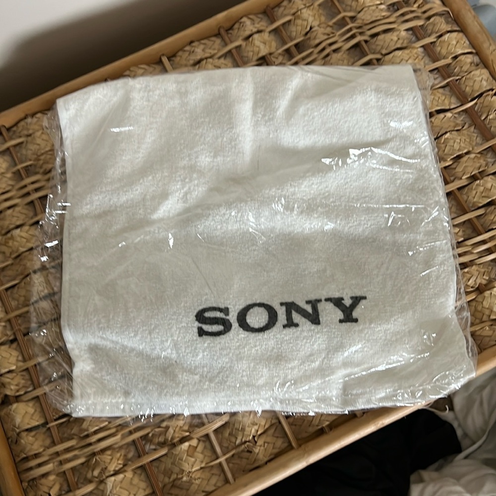 Sony golf towel